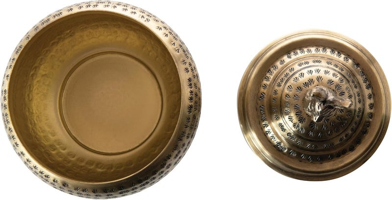 Creative Co-op Round Hammered Metal Container with Rabbit Finial, Brass Finish - Image 3